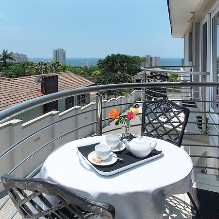 Ushaka Manor Guest House 다반 외부 사진