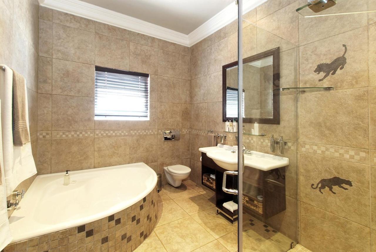 Ushaka Manor Guest House 다반 외부 사진